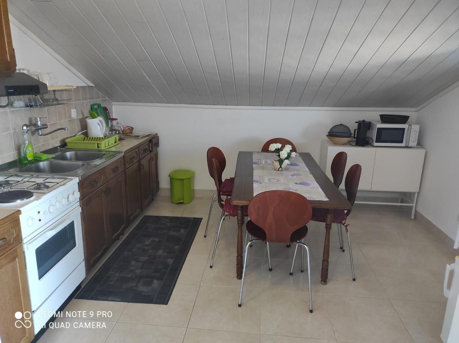 Apartmani Sepcevic Murter Rom bilde
